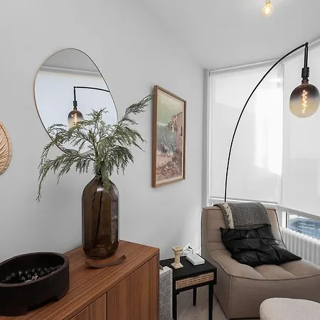 Apartment Cozy 2-bedroom *