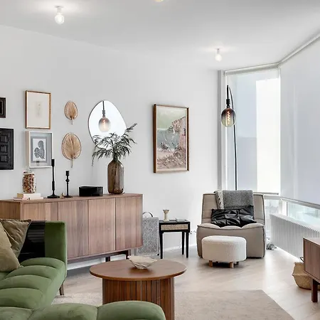 Cozy 2-bedroom Apartment